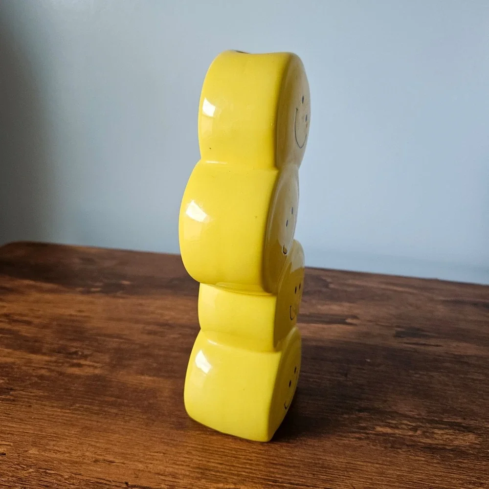 FIB vibrant yellow